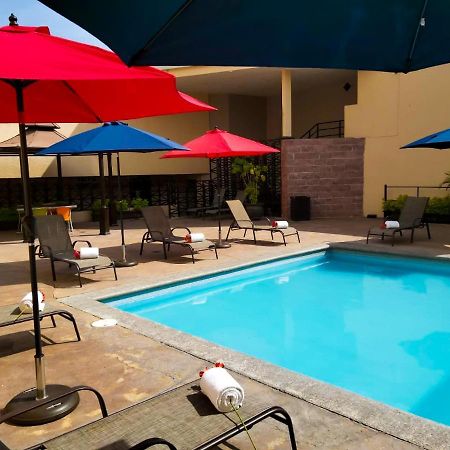 Hotel Bewow Queretaro Exterior photo